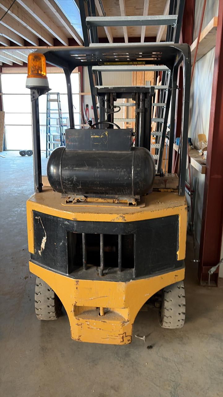 Cattepiller lpg heftruck