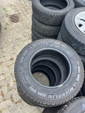 MICHELIN AGILIS ALPIN BUSBANDEN 15INCH
