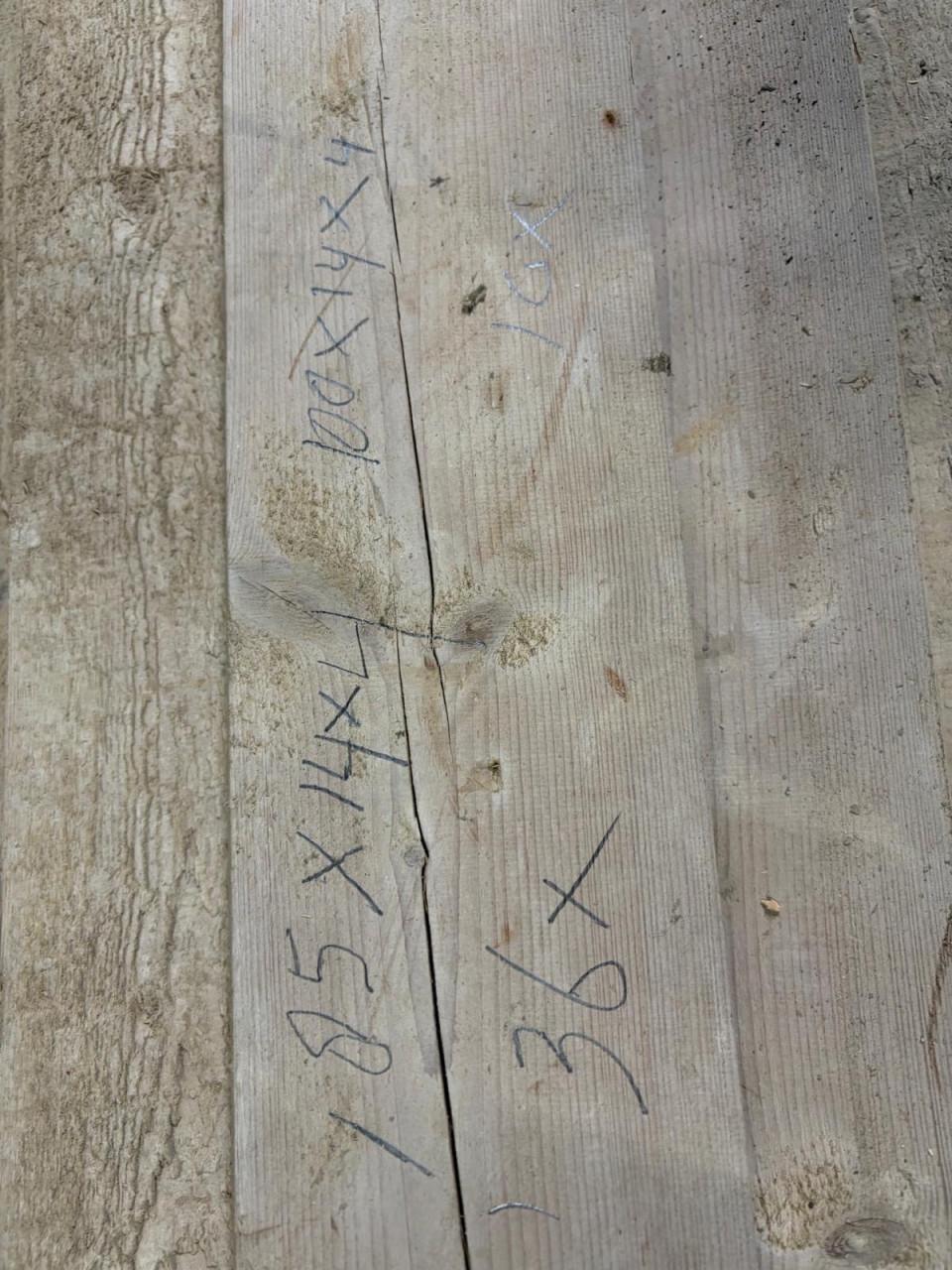 Partij zware planken
