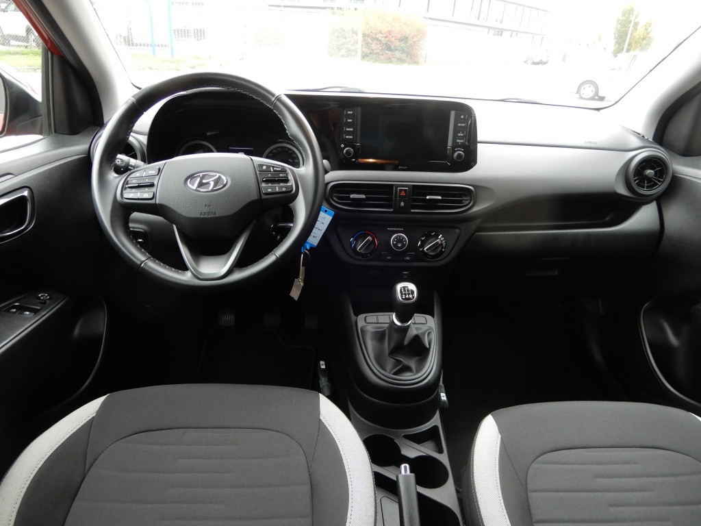 Hyundai I 10 1.0 comfort smart | nl auto | navi | achteruitrijcamera