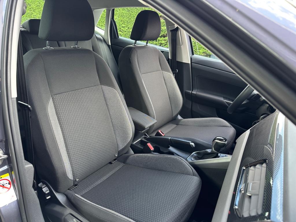 Volkswagen Polo 1.0 tsi dsg life | adap. cruise | navi | carplay | parkeers