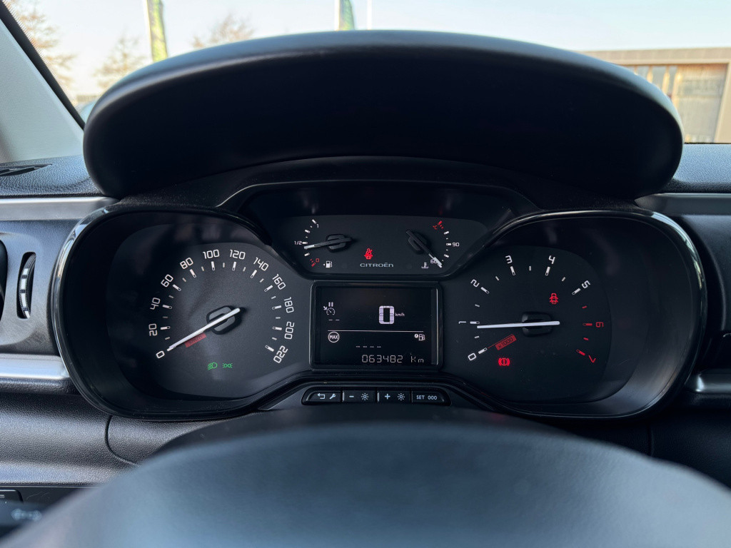 Citroen C3 1.2 puretech feel * carplay * cruise control * nap
