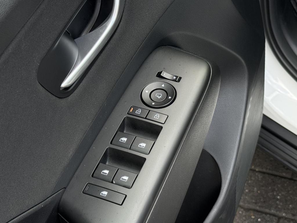 Hyundai Kona 1.6 gdi hev comfort smart