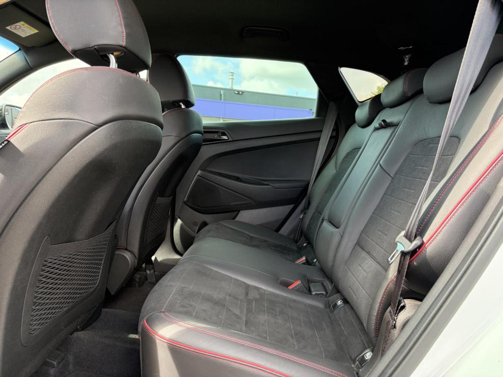 Hyundai Tucson 1.6 t-gdi n-line automaat, trekhaak nl-auto!
