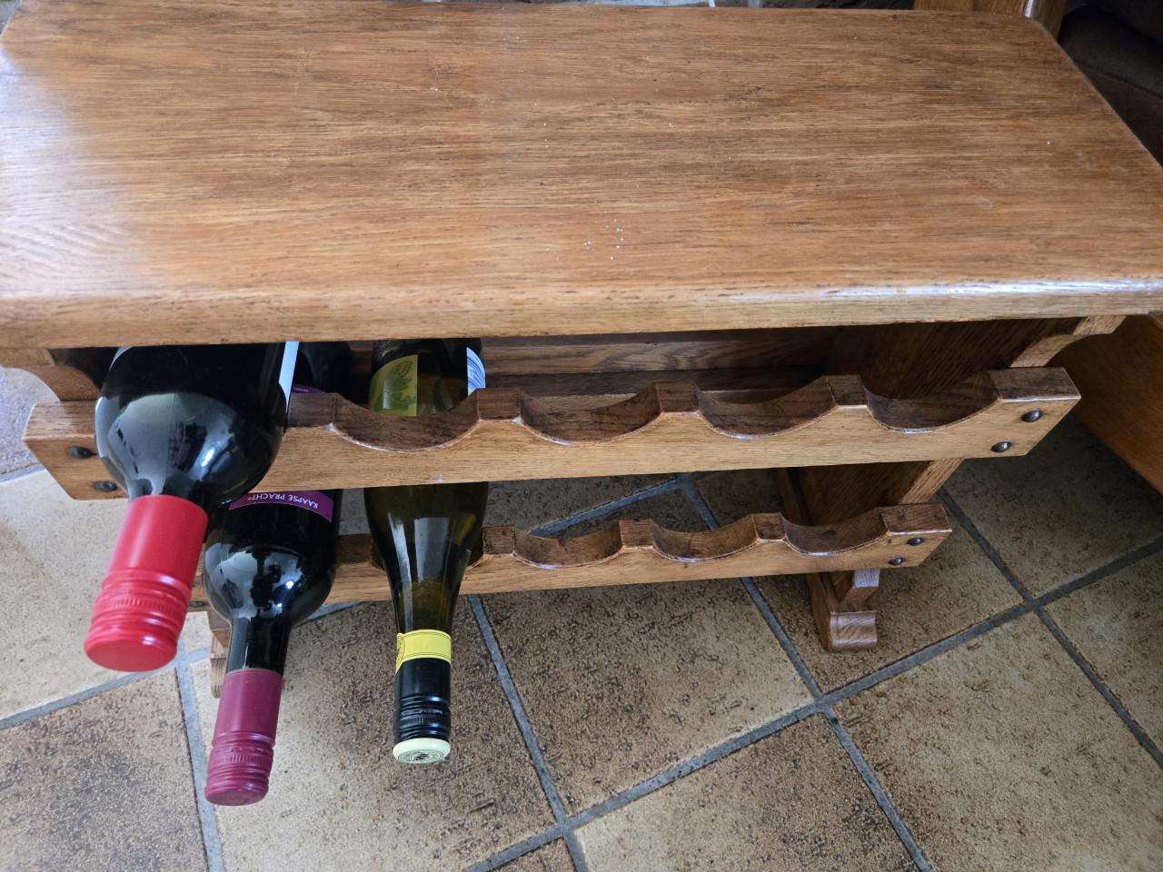 Meubelset; oa Bankstel en eethoek  Alles van Meubelfabriek Oisterwijk