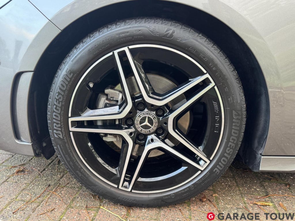 Mercedes-Benz B-Klasse 180 premium plus amg