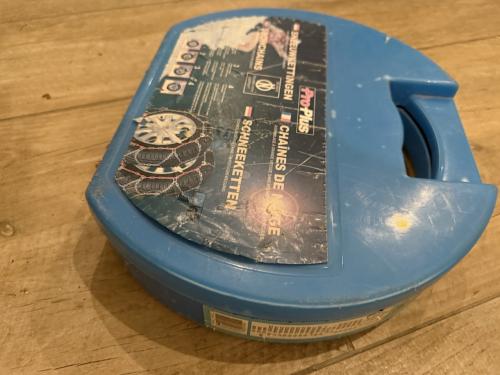 Sneeuwkettingen 14 15 16 en 17 inc nieuw