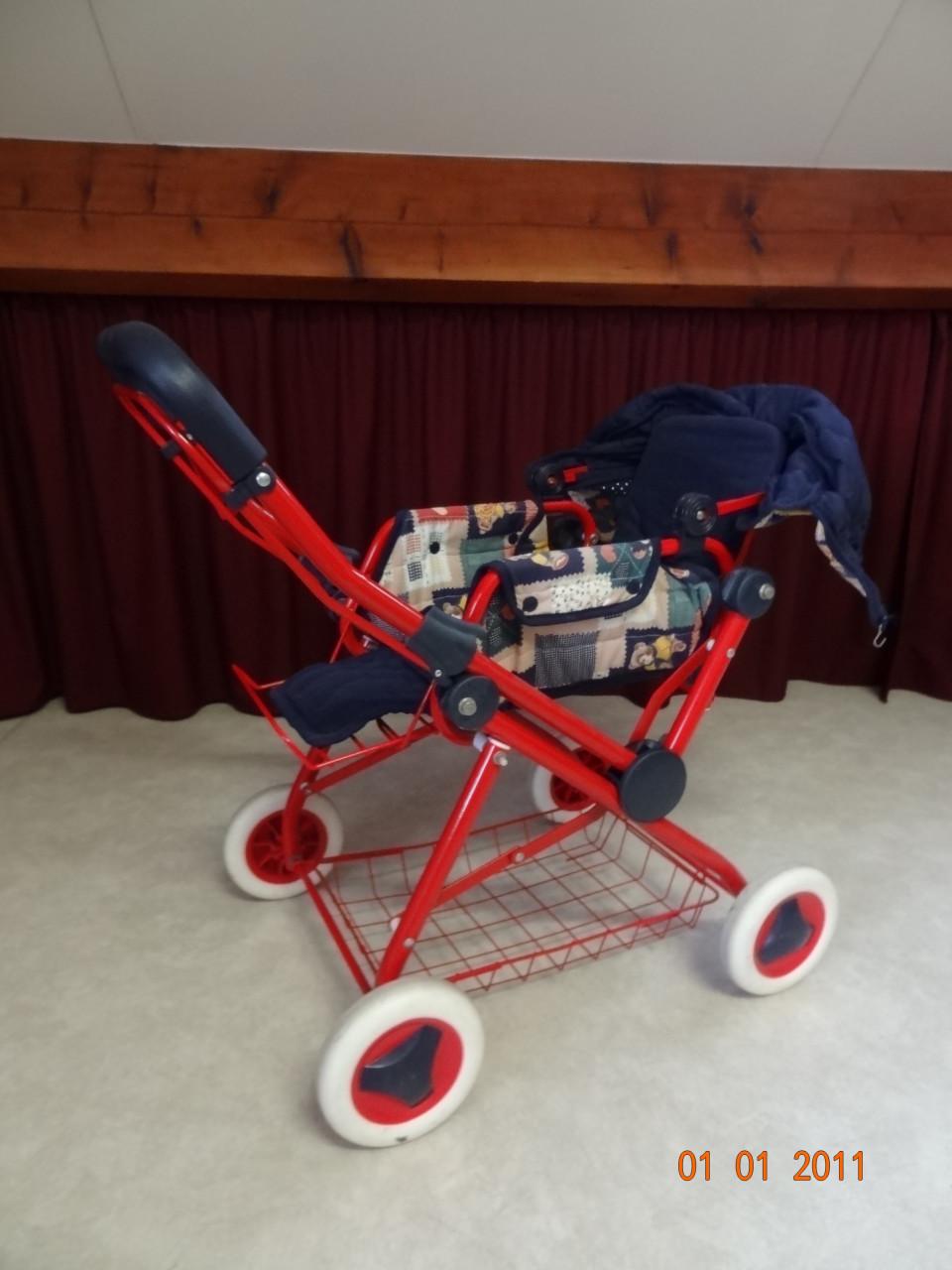 Speelgoed, poppenwagen, staal, rood