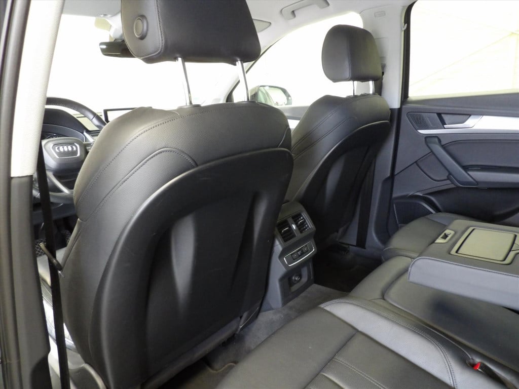 Audi Q5 55 tfsi e quattro 367pk s tronic competition