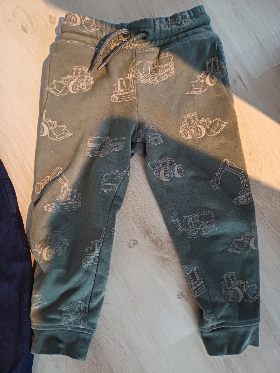Kledingbundel jongens maat 98/104