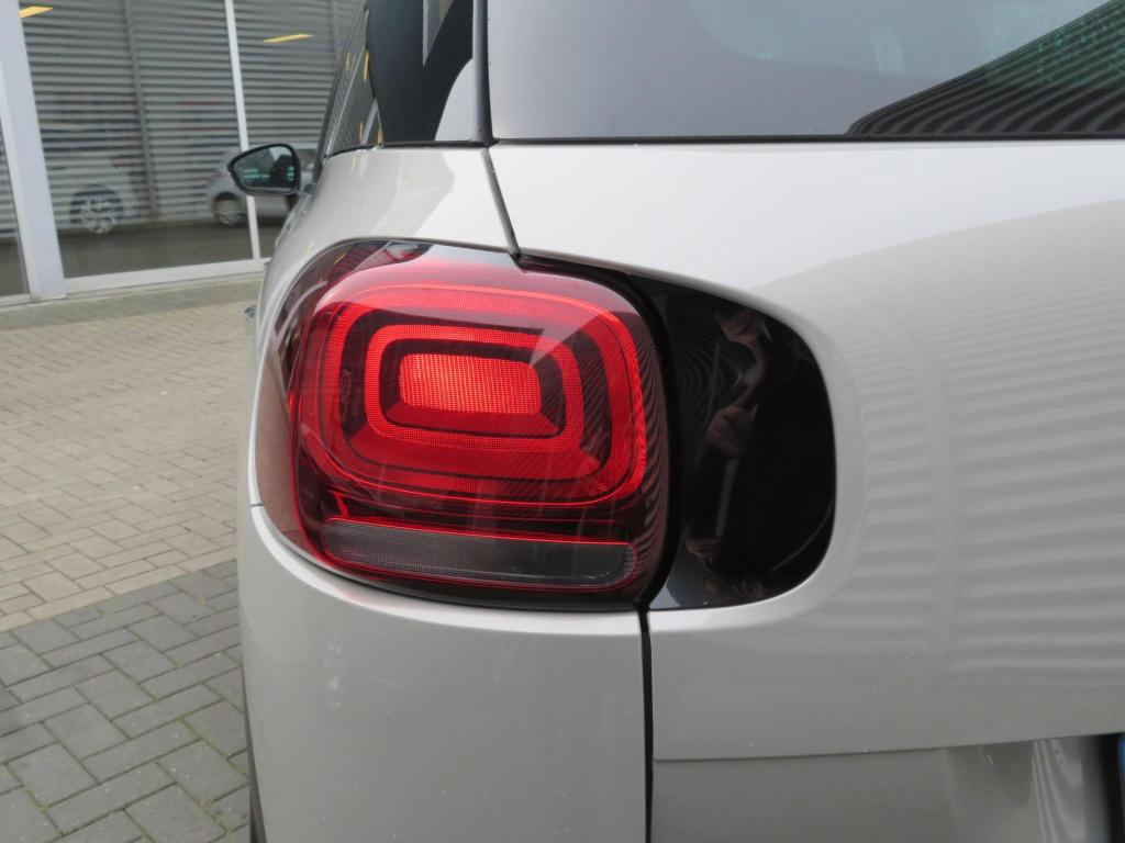 Citroen C3 Aircross suv 110 shine automaat leer/navi/cam