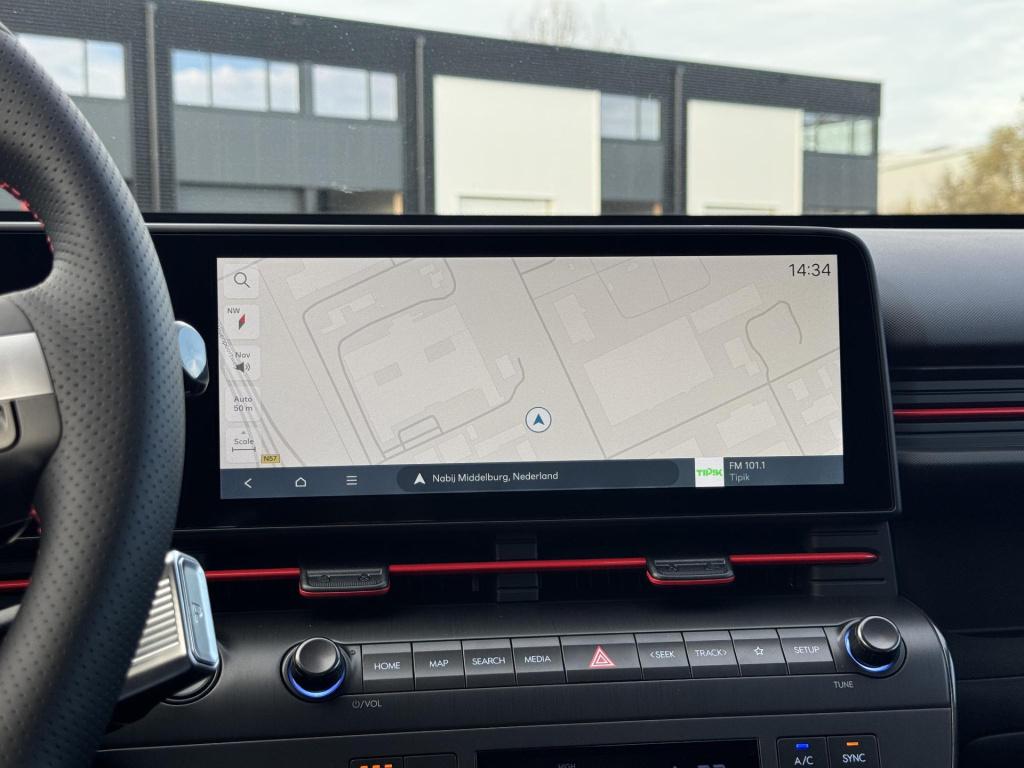 Hyundai Kona electric n line business 64.8 kwh