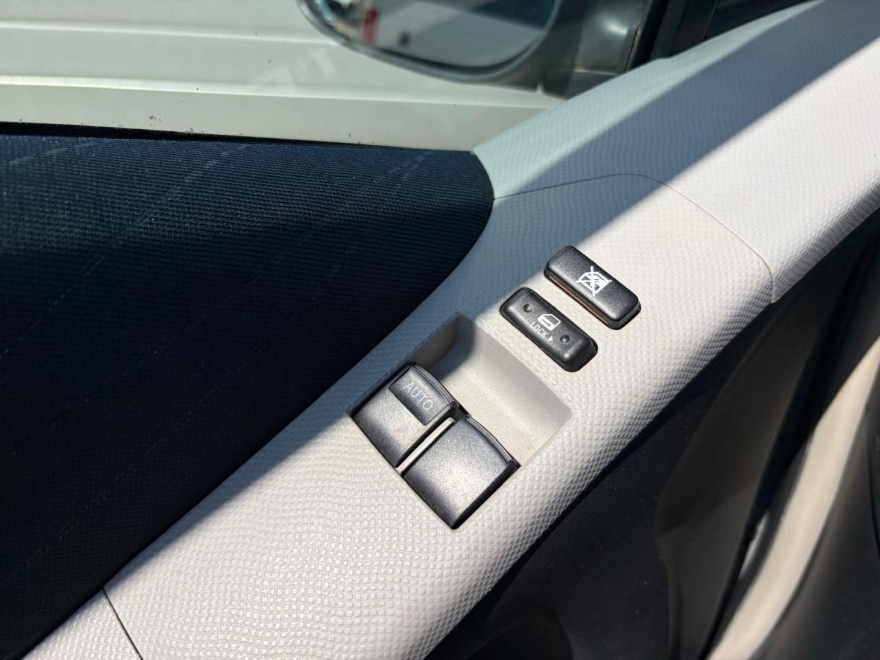 Toyota Yaris 1.3 Automaat - Afgeleverd met nieuwe APK en afleverbeurt