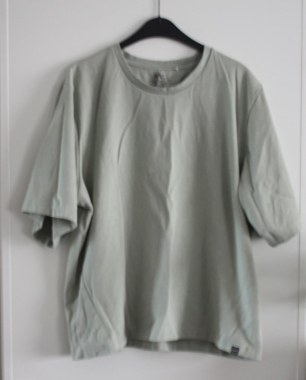 Pastelgroen tshirt maat xxl