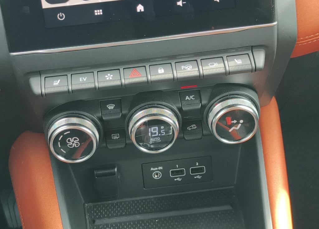 Renault Captur 1.6 e-tech plug-in hybrid 160 serie limitée e-tech