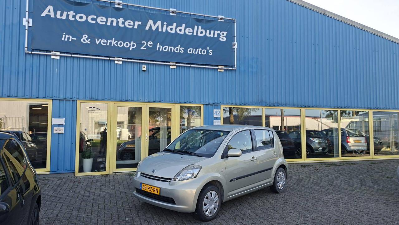 Daihatsu SIRION 2 1.3 16v Comfort 5drs AUTOMAAT 2005 airco 44.000km !!