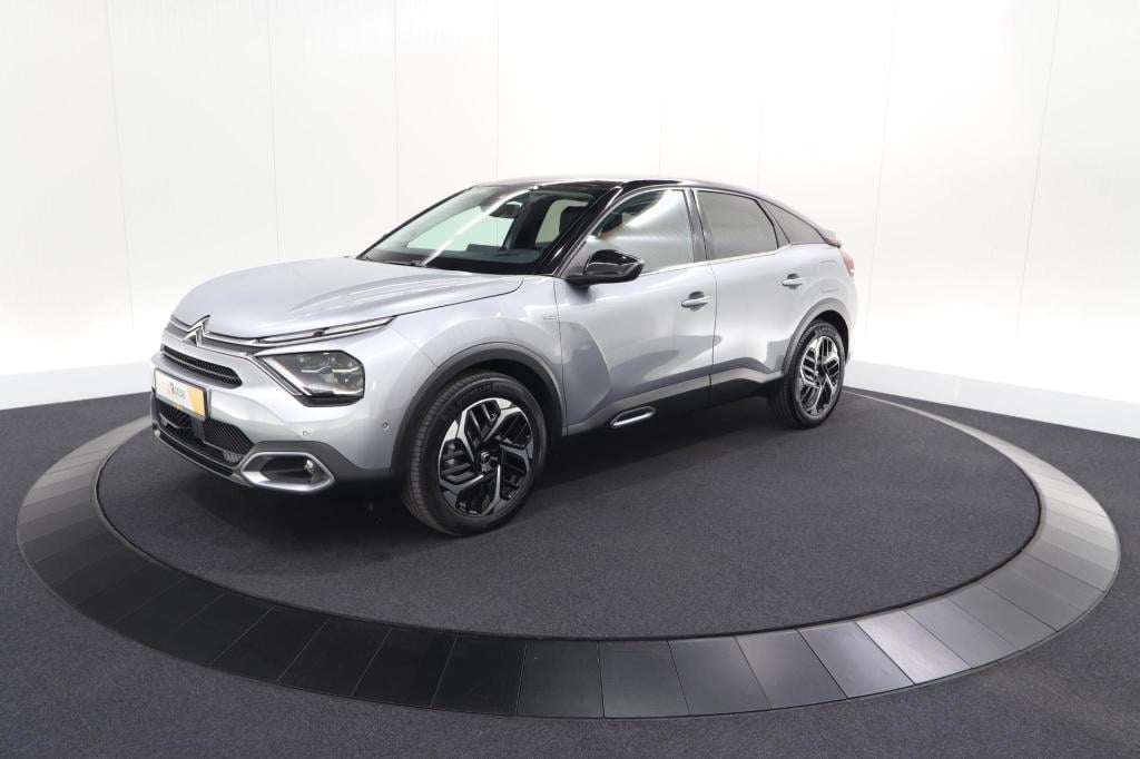 Citroen C4 1.2 hybrid 136 max | 360 camera | adaptieve cruise control | nav