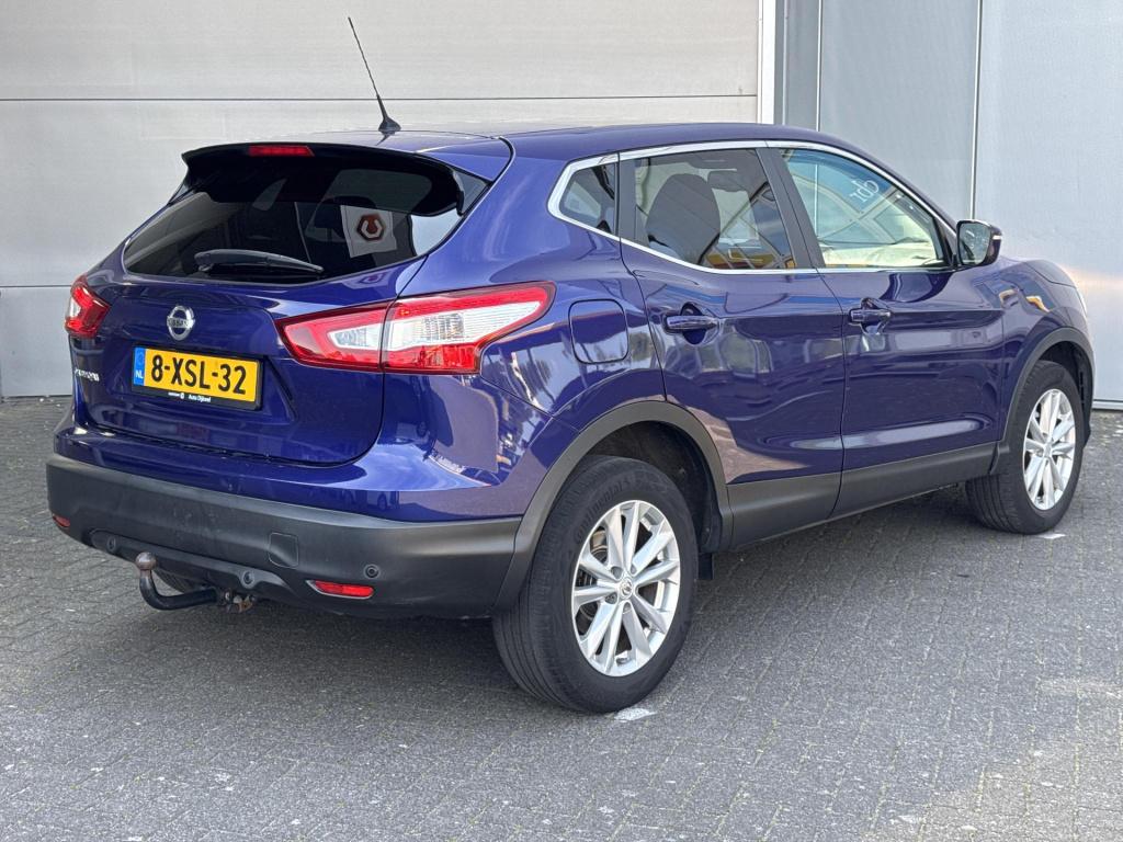Nissan Qashqai 1.2 premier edition