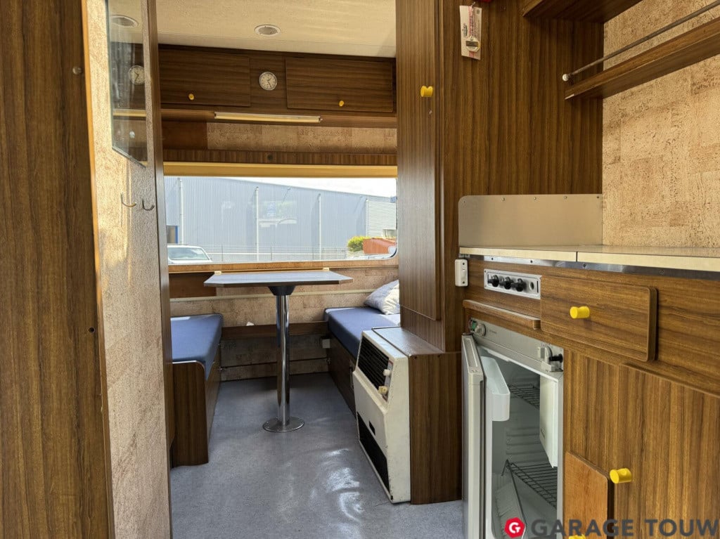 Bedford Onbekend cf 250 camper volvo 6 cil diesel 5-bak