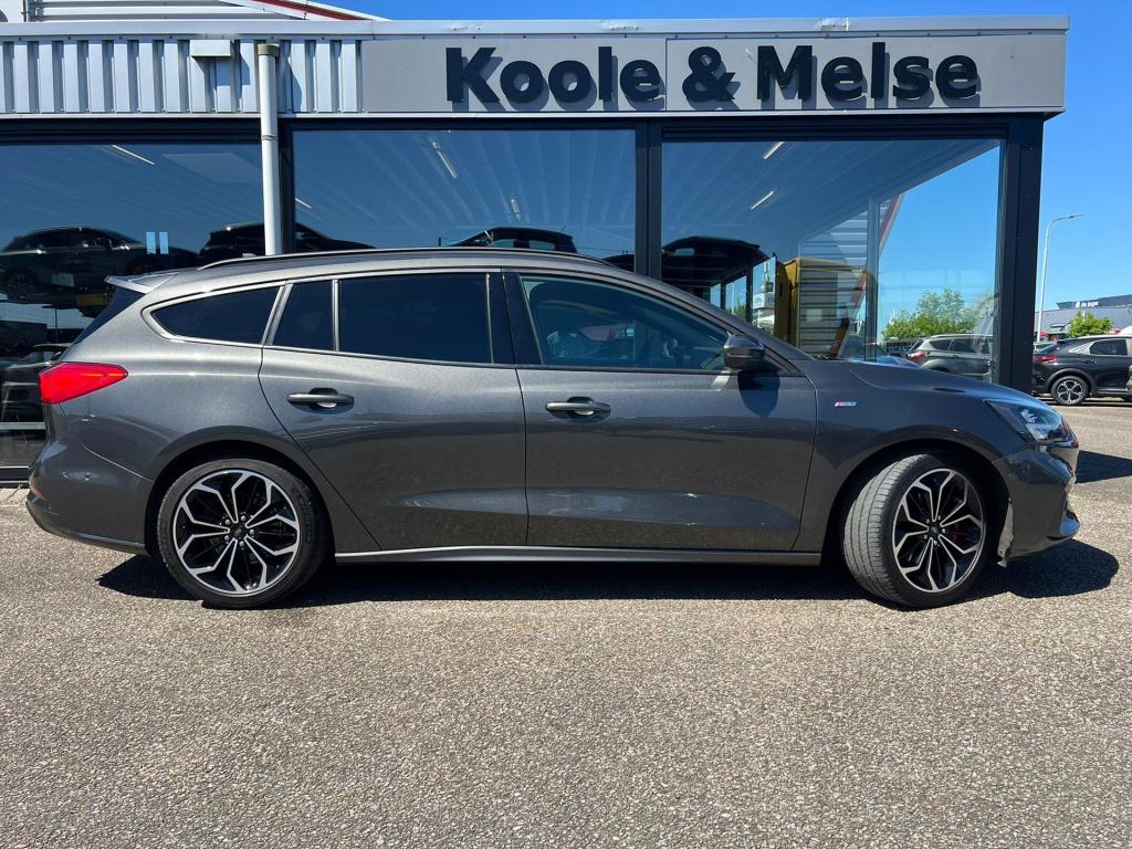 Ford Focus 1.0 ecoboost hybrid 155pk st line x | acc | trekhaak | carplay