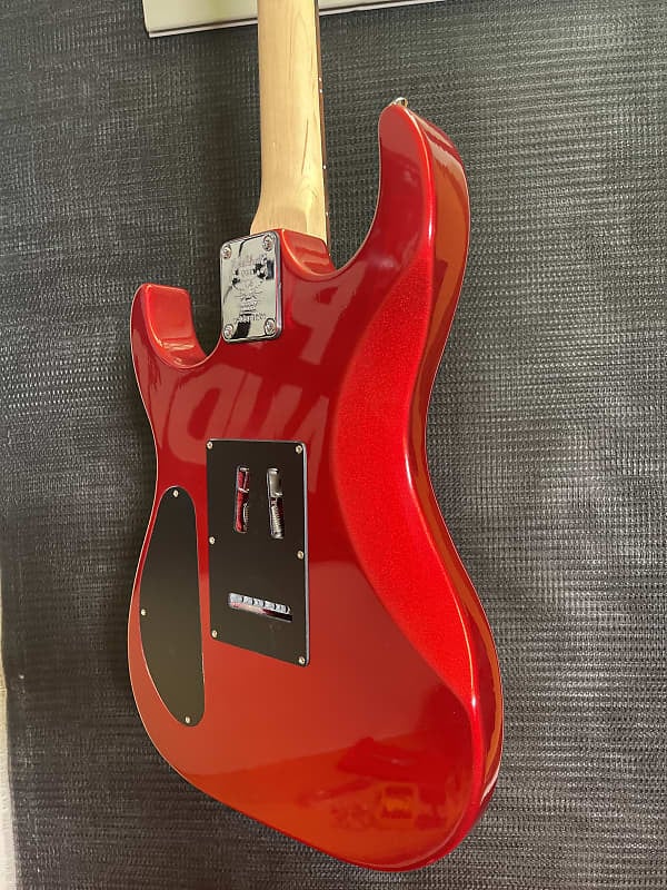 Schitterende Rode Washburn Pro XSeries Vintage 80/90 e jaren