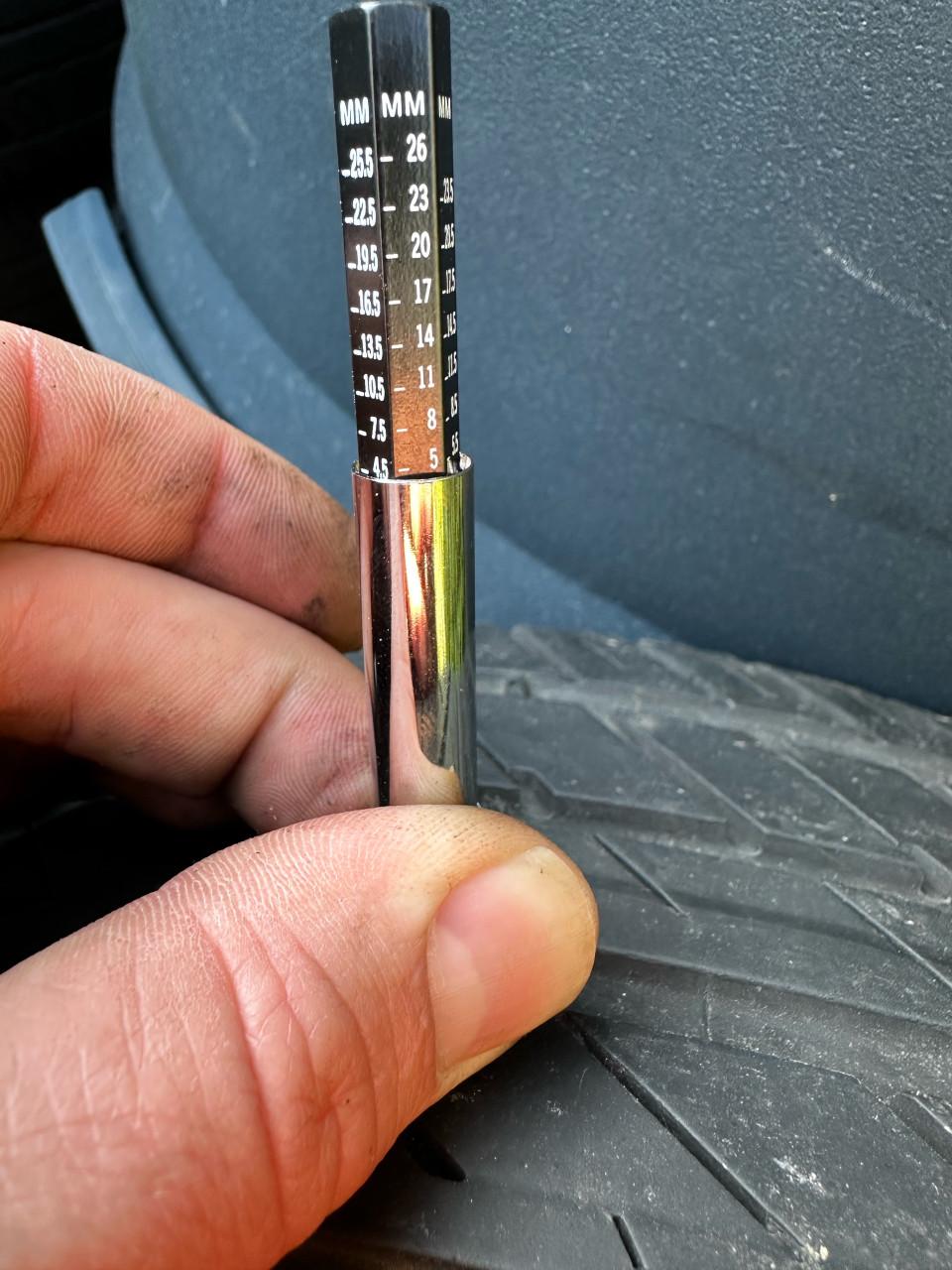 4x100 Dotz velgen met goede banden