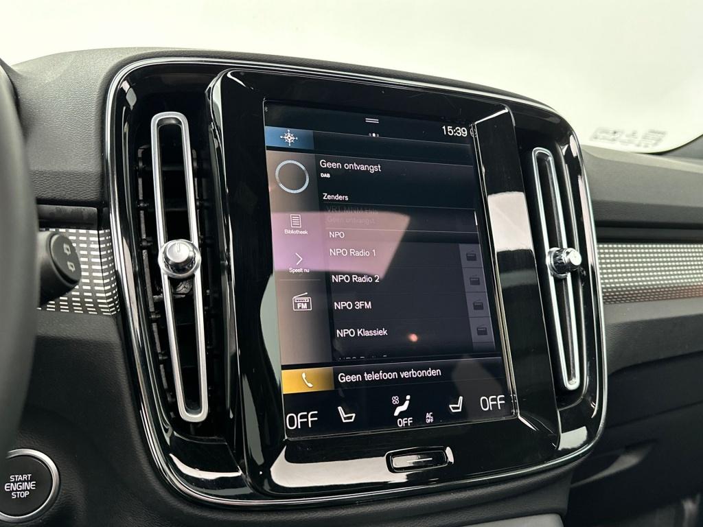 Volvo XC40 t4 211pk recharge r-design| adap.cruise| pano| camera| stoel