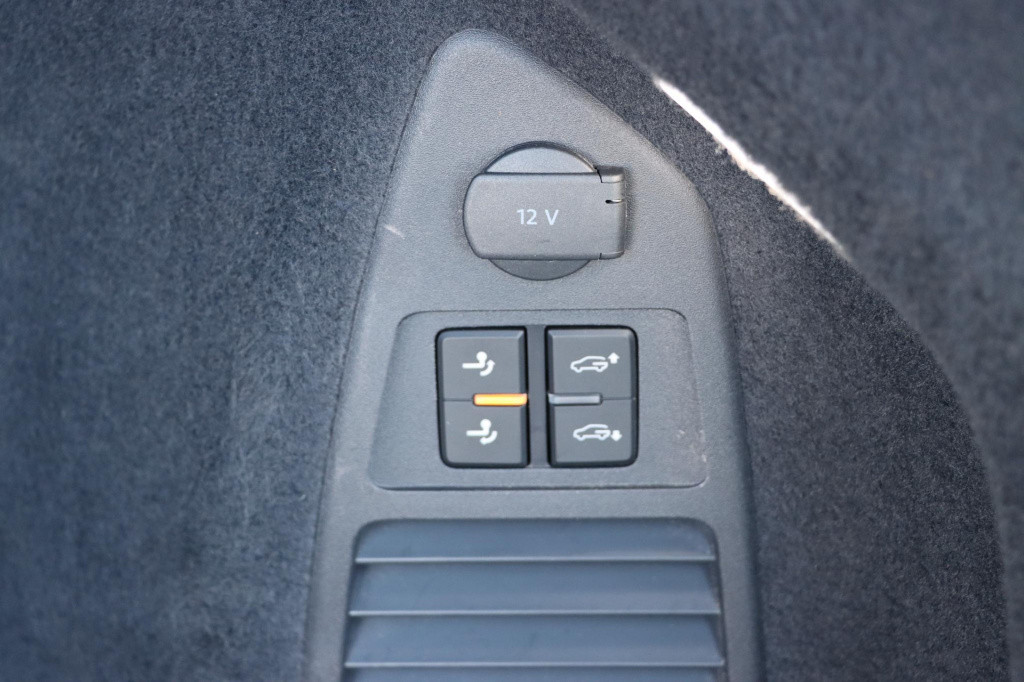 Volkswagen Touareg 3.0 tsi ehybrid elegance 380pk tiptronic