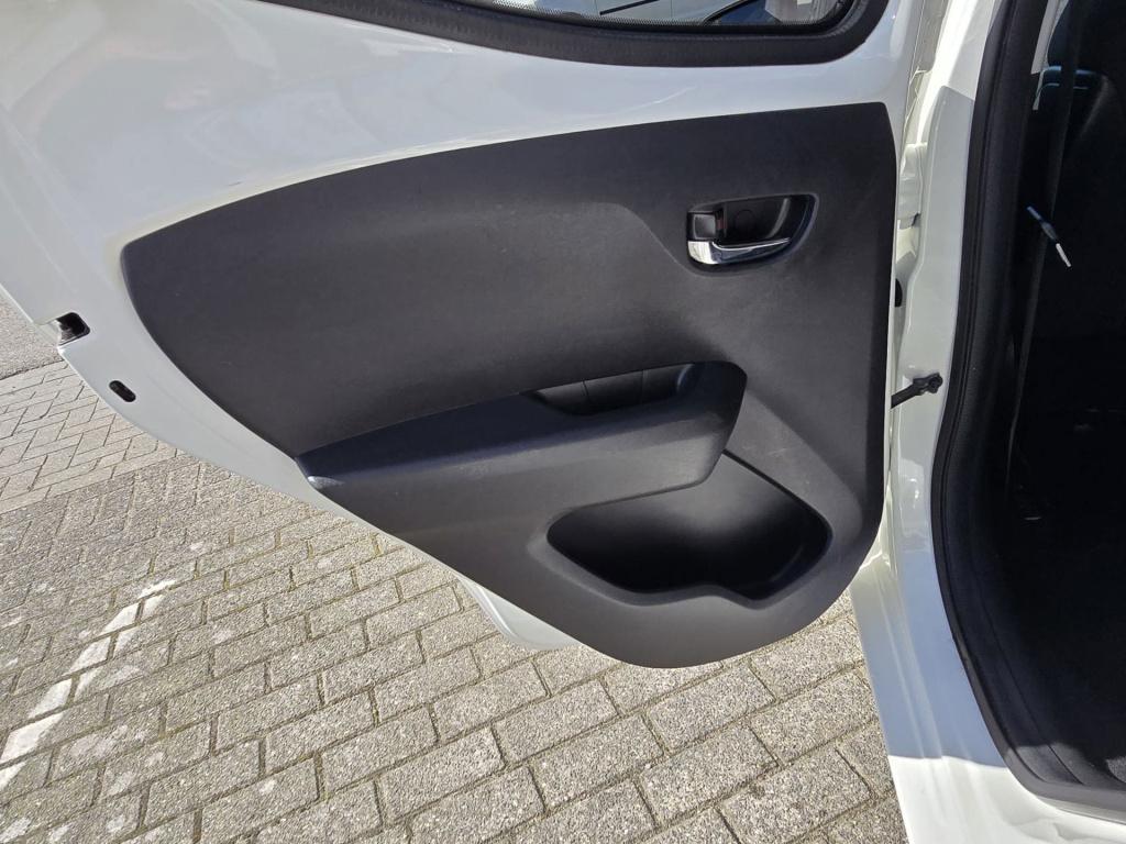 Toyota Aygo 1.0 vvt-i x-sport