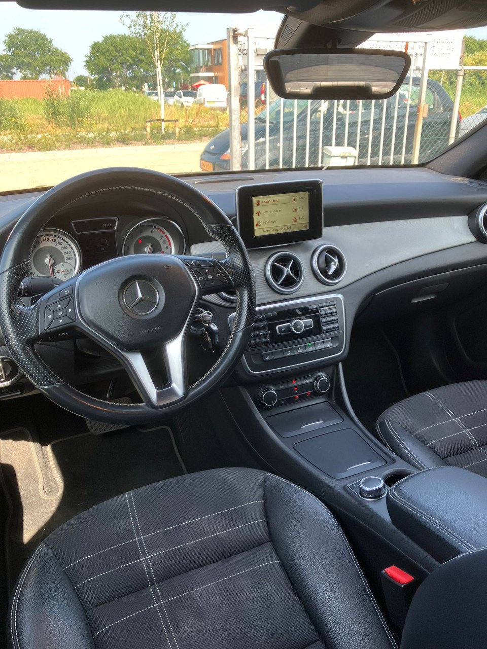 Mercedes cla 180 ambition automaat