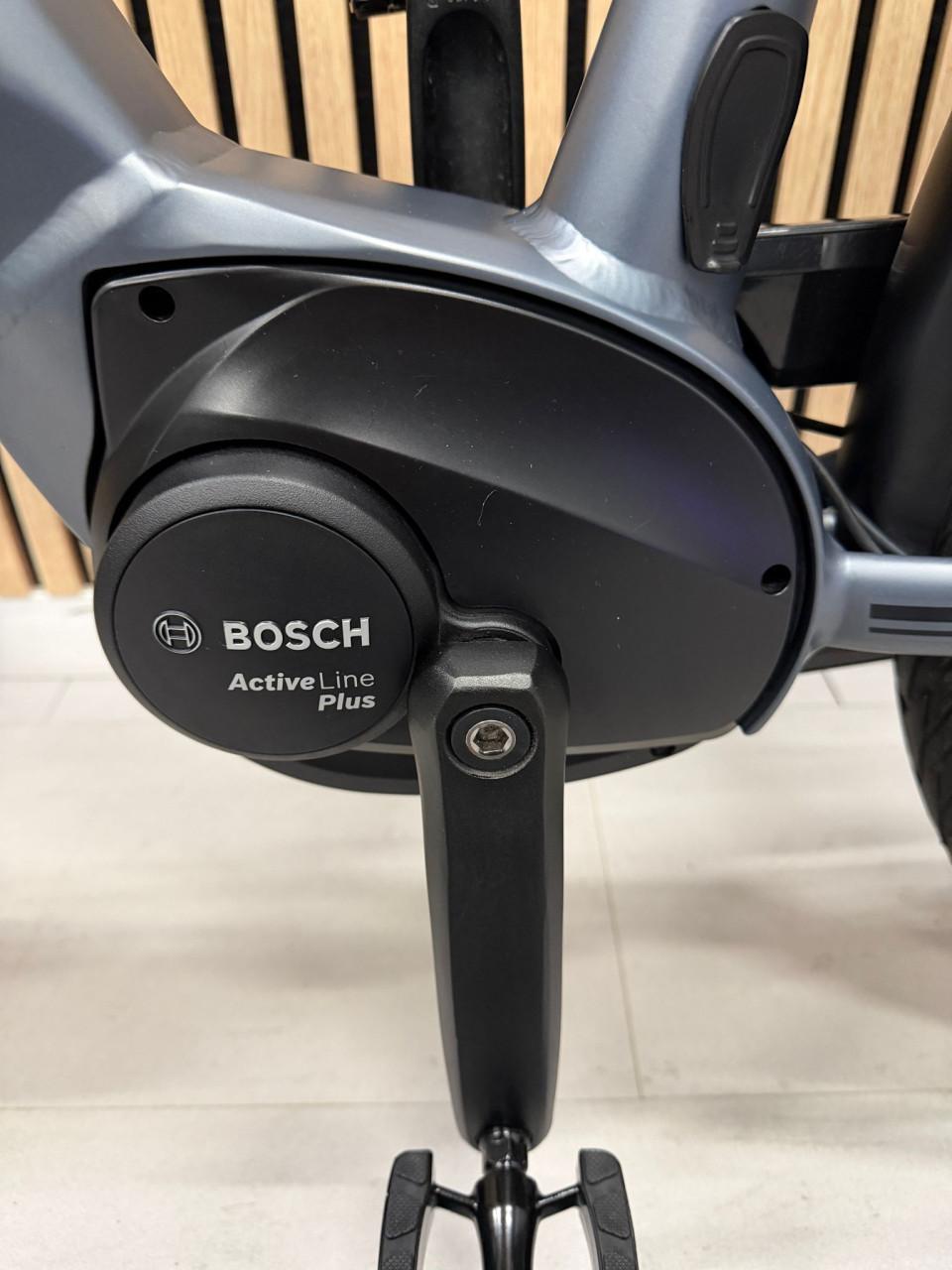 Velo De Ville AEB 490 Bosch Active Line Plus 60CM 500Wh 6068KM
