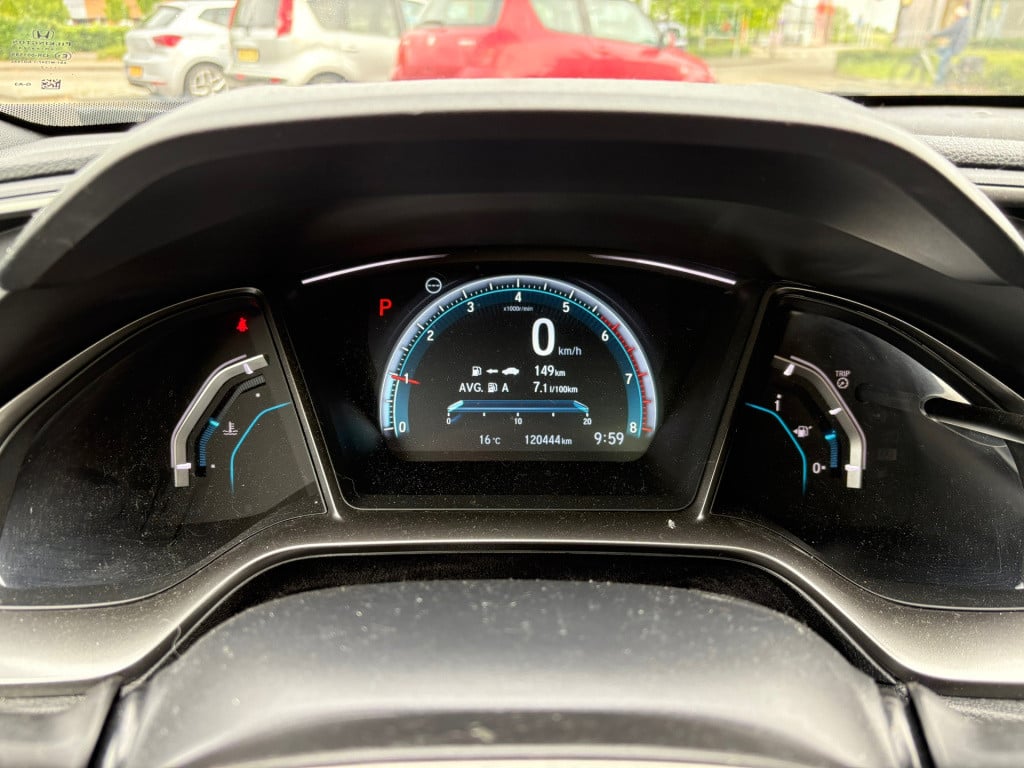 Honda Civic 1.0 i-vtec premium