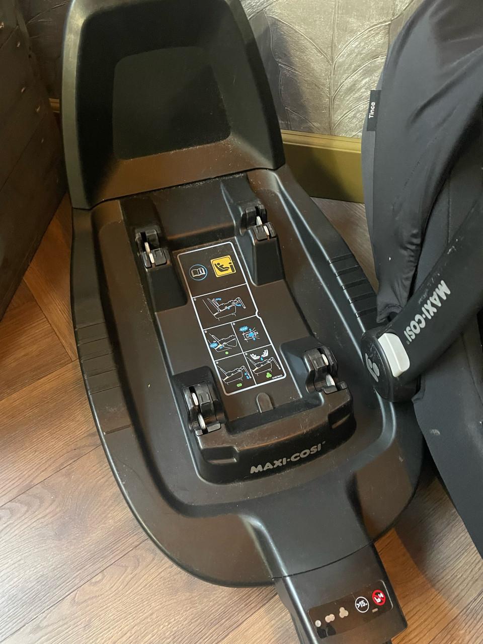 Maxi-Cosi FamilyFix 3 met autostoel (Tinca)