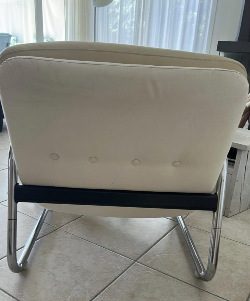 Mooie fauteuil - wit leer