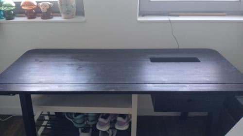 Groot bureau zwart hout