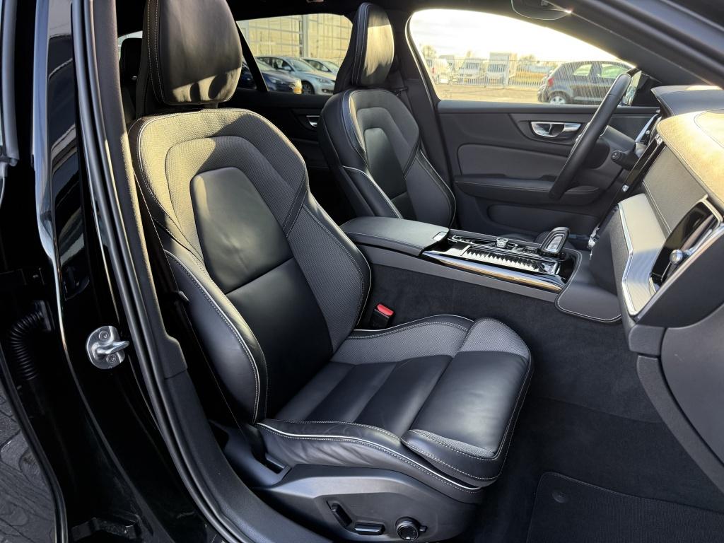 Volvo V60 t6 340pk recharge r-design| panodak| adap.cruise| trekhaak| 360c