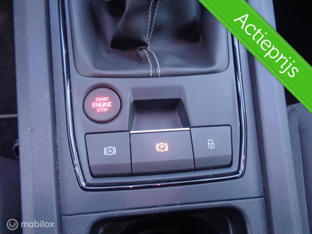 Seat Leon 1.0 tsi reference/airco ecc/cruise controle/apple carplay/led/1st