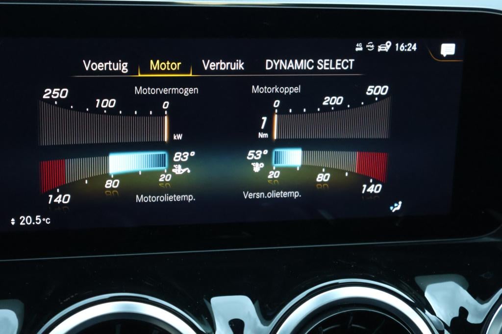 Mercedes-Benz Gla-klasse amg 35 4matic i panoramadak i mbux l spiegelpakket