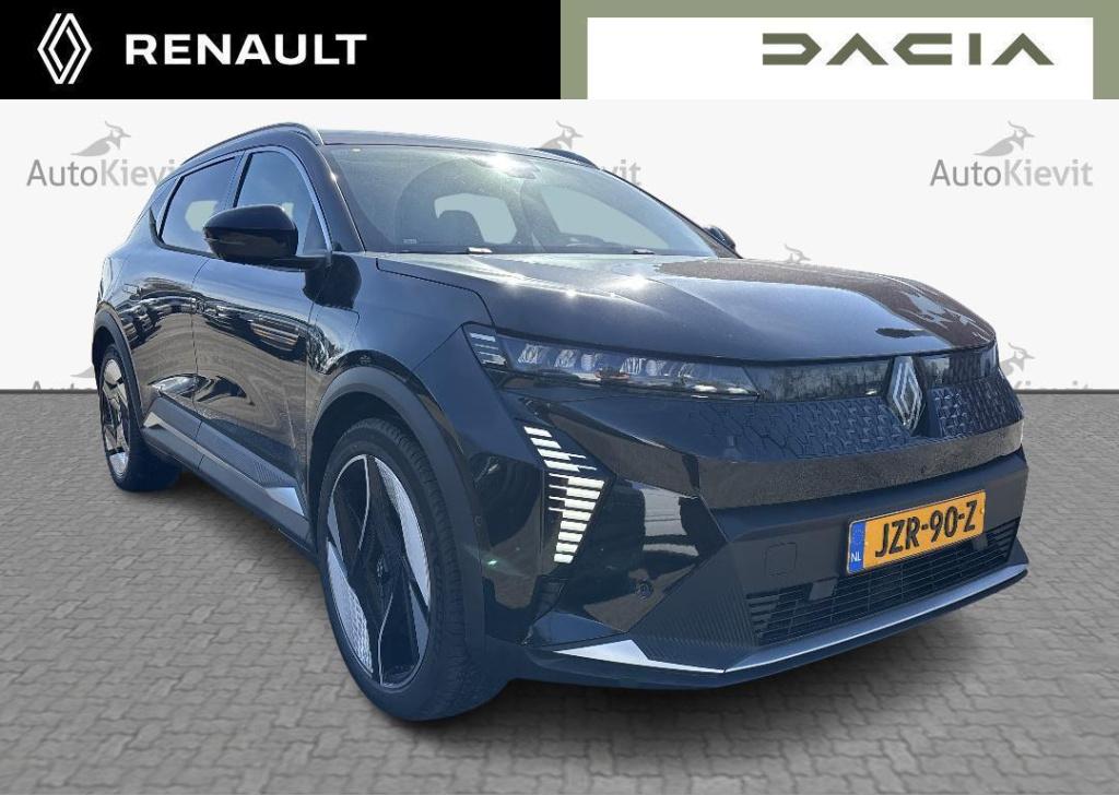 Renault Scenic e-tech ev87 long range iconic