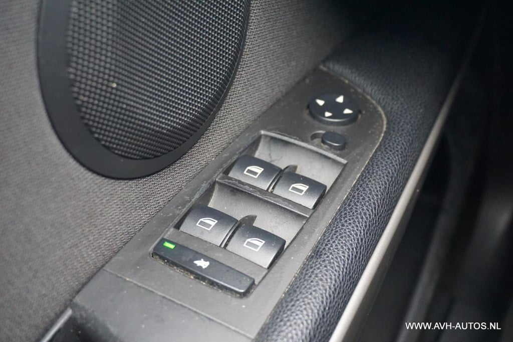 BMW 3-serie touring 320i dynamic executive
