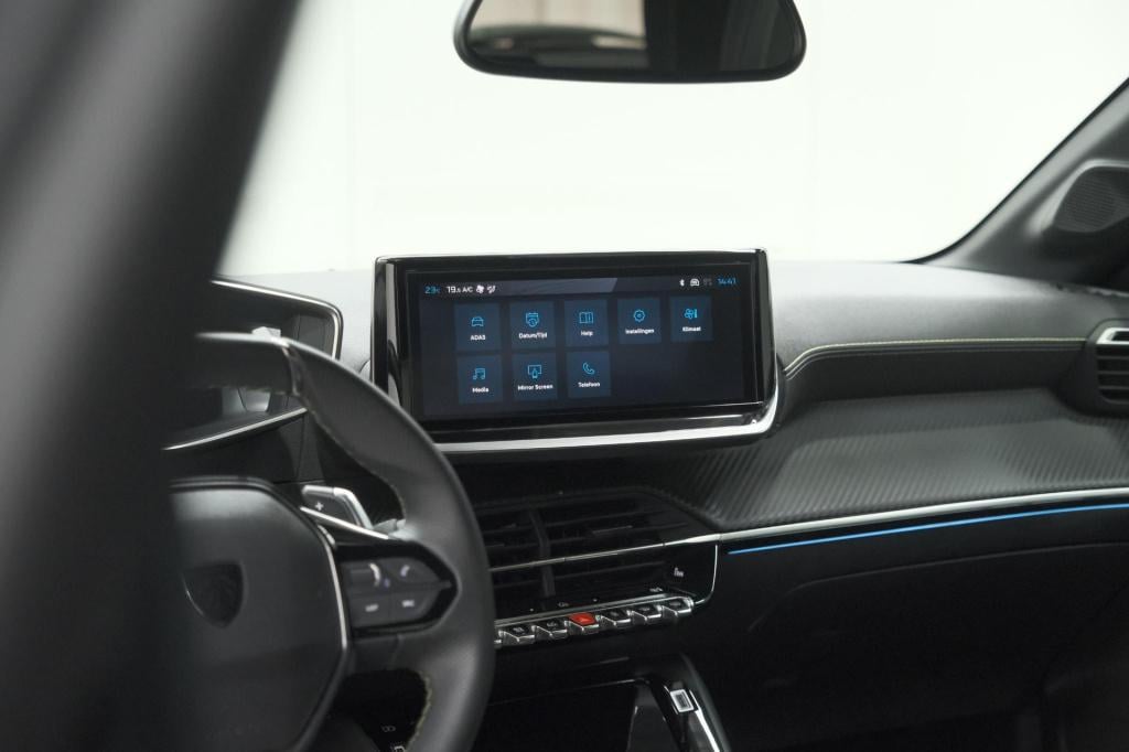 Peugeot 208 1.2 hybrid 145 e-dcs6 gt | alcantara pakket | camera | apple ca