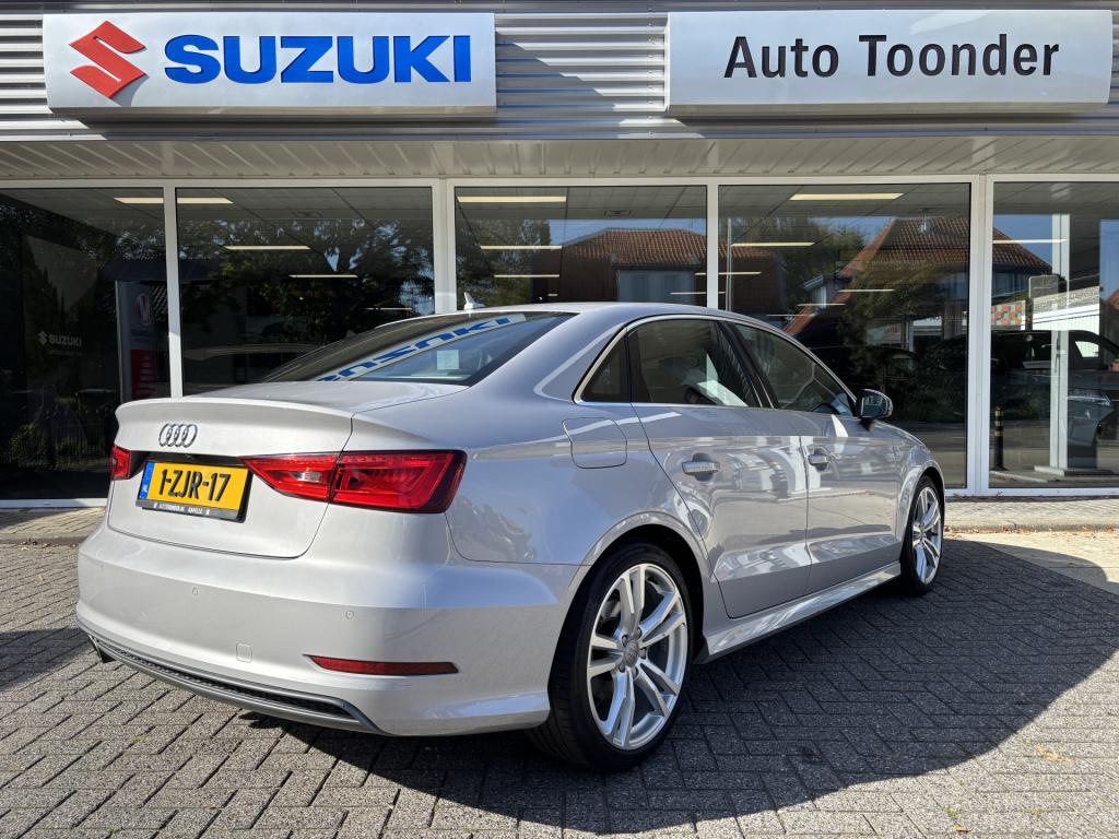 Audi A3 limousine 1.4 tfsi cod ambition pro line s