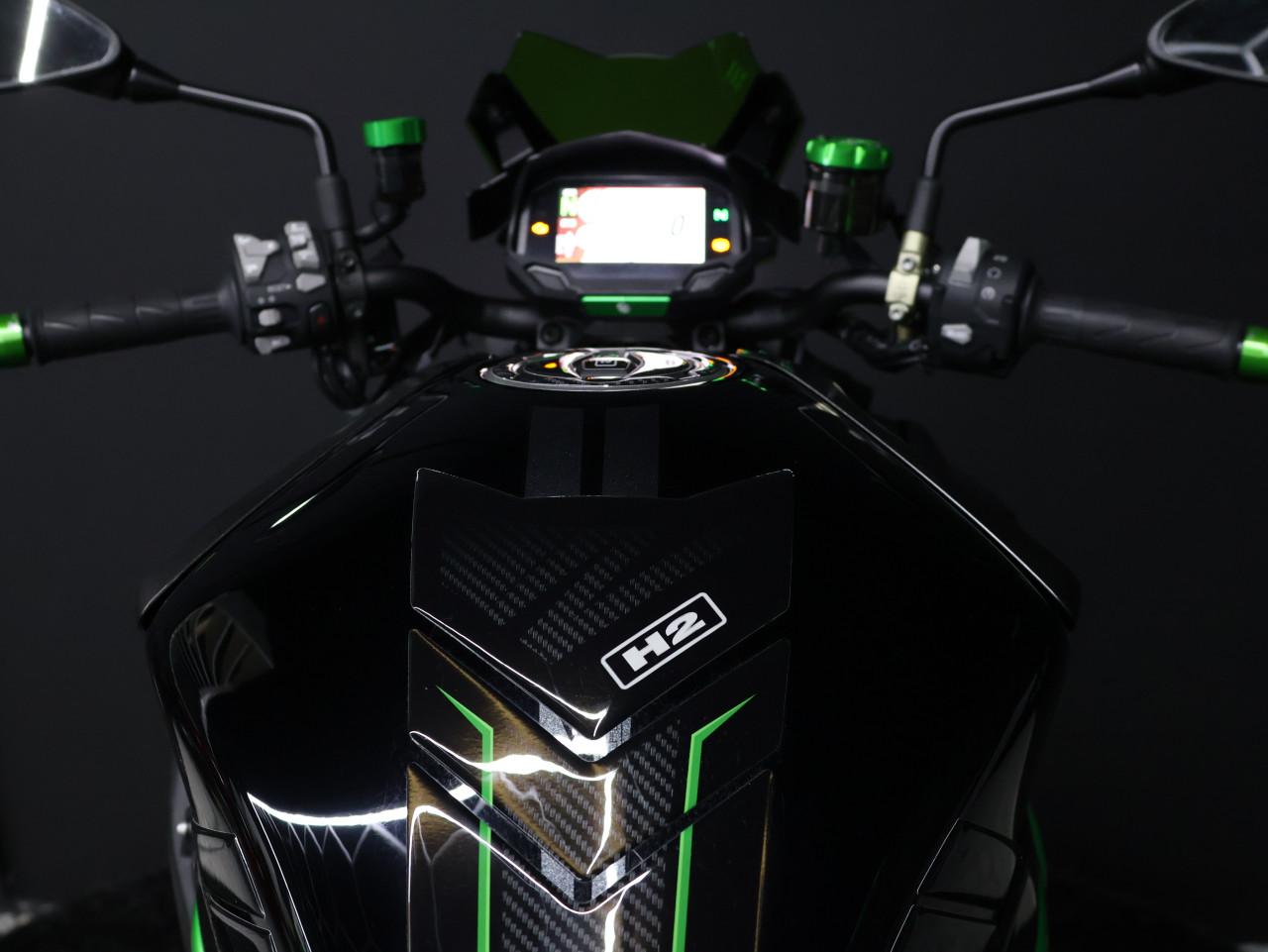 Z H2 SE PERFORMANCE | Carbon