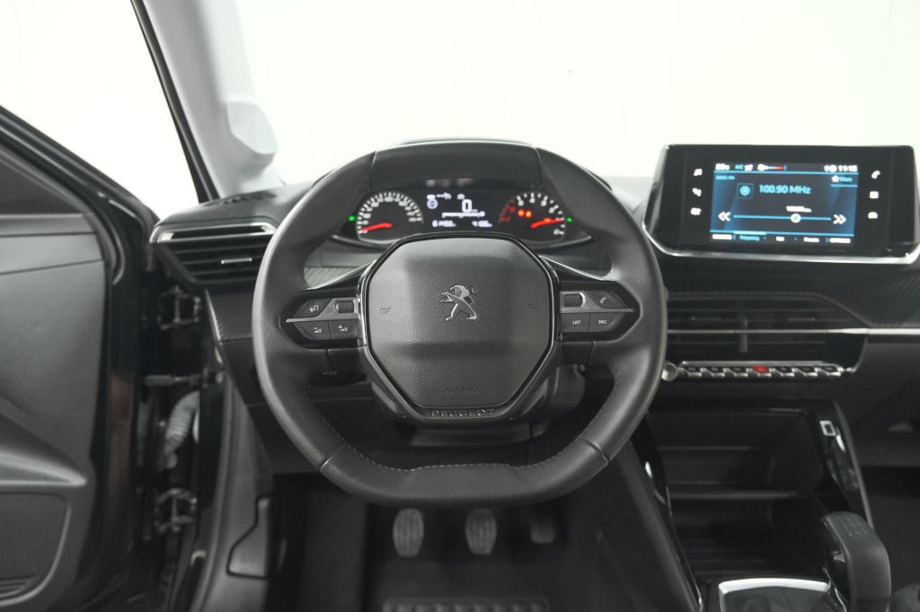 Peugeot 208 puretech 75 active | apple carplay | cruise control | airco