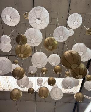 Papieren Lampionnen – Wit & goud