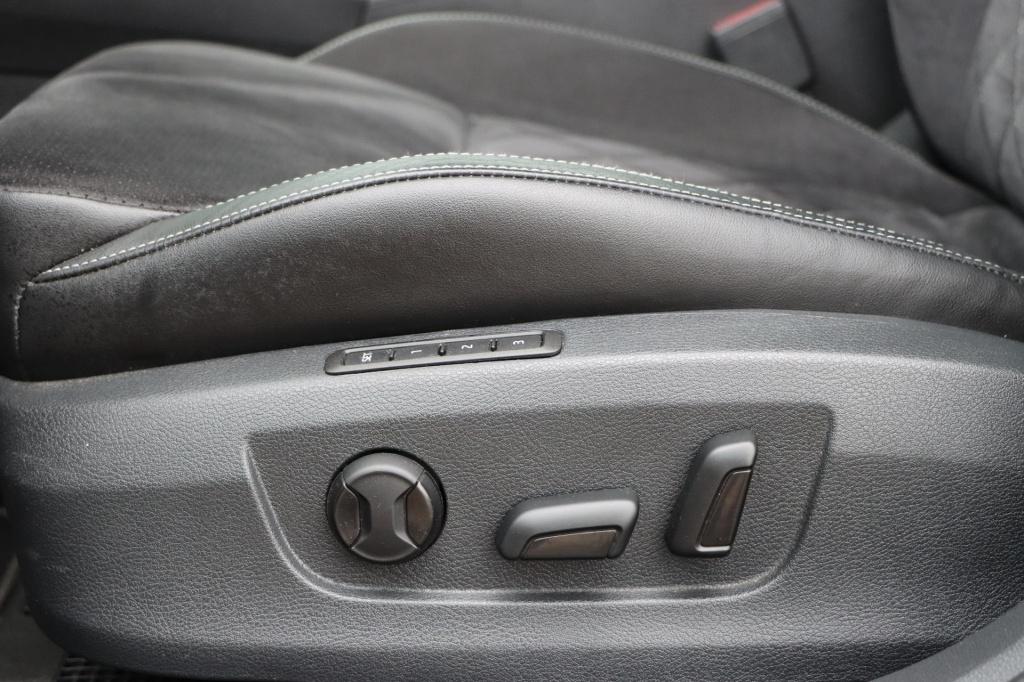 Skoda Superb combi 1.4 tsi iv sportline 218pk dsg6 | black style | memory s