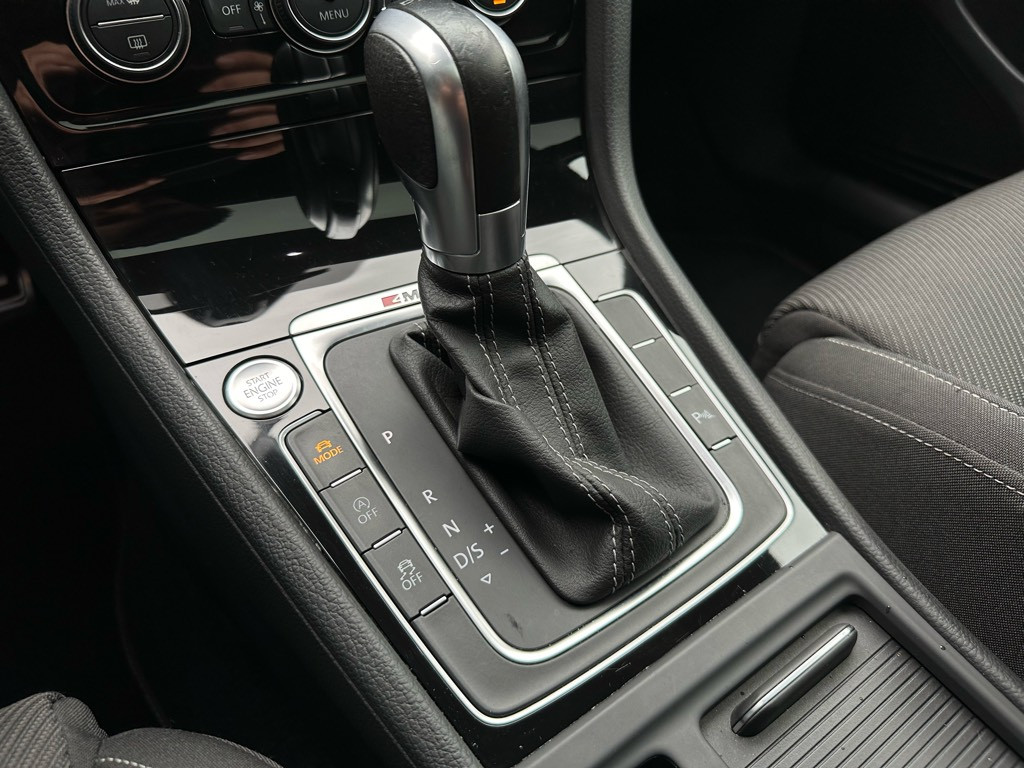 Volkswagen Golf 2.0 tsi 4motion r panoramdak / virtual cockpit / led / alca