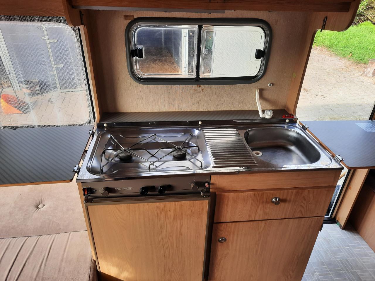 🌟 Home-Car Confort 36 – compacte caravan met voortent (nieuwstaat) 🌟