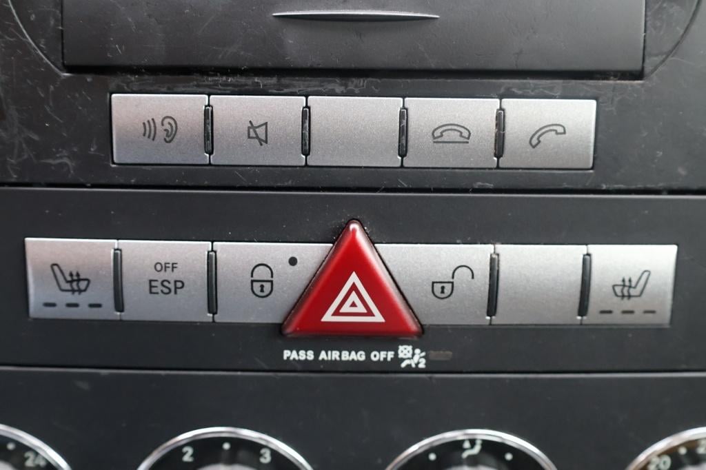 Mercedes-Benz SLK 200 k.