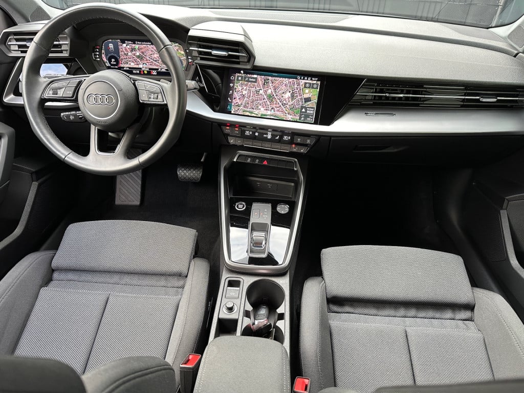 Audi A3 sportback 35 tfsi 150pk s-tronic s-line | led | virtual cockpit | s